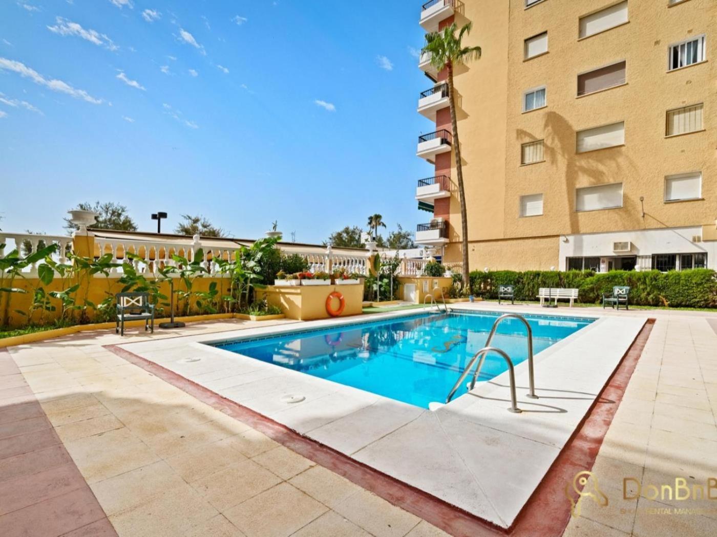 Apartamento Con Piscina En La Primera Linea De Playa De Fuengirola Cameră foto